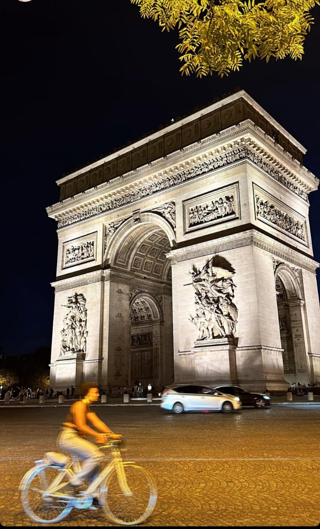 Apartment Fabulous F2 Champs-elysees Paris