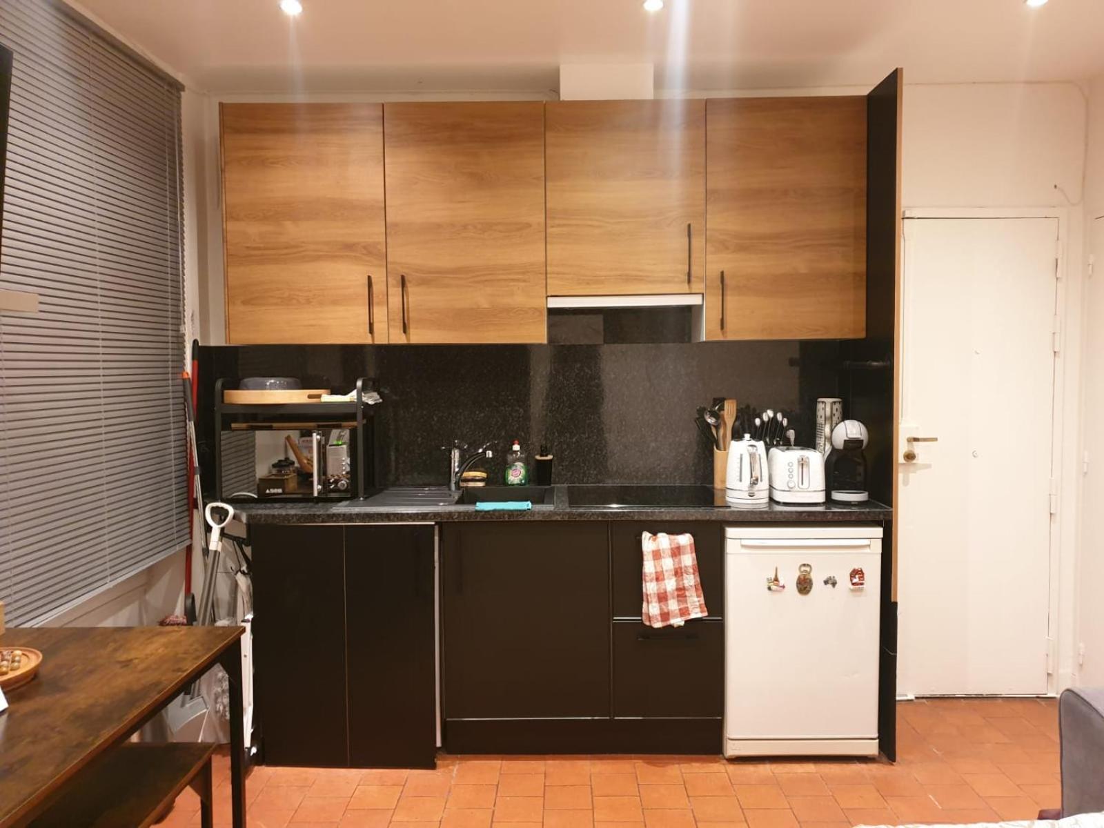 Fabulous F2 Champs-elysees Apartment Paris